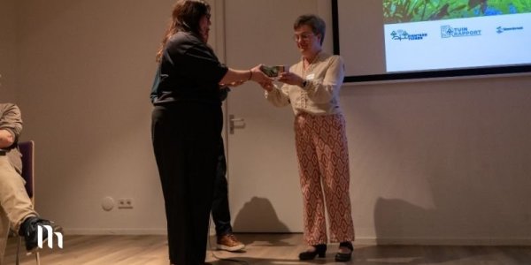 Foto: Eerste bodemsensor uitgereikt voor een groenere toekomst