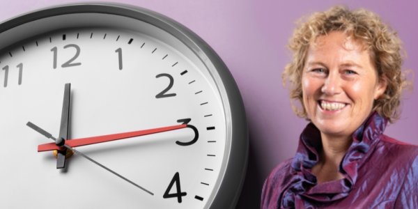 Foto: De klok wordt weer verzet, op het oog kleine wijziging kan bij sommige mensen nachtrust flink verstoren