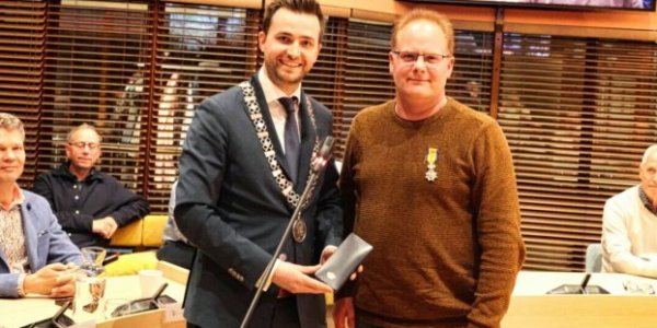 Foto: Koninklijke onderscheiding voor Dennis Keuten