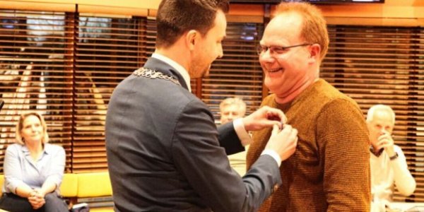 Foto: Koninklijke onderscheiding voor Dennis Keuten