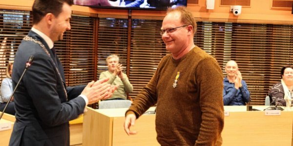 Foto: Koninklijke onderscheiding voor Dennis Keuten